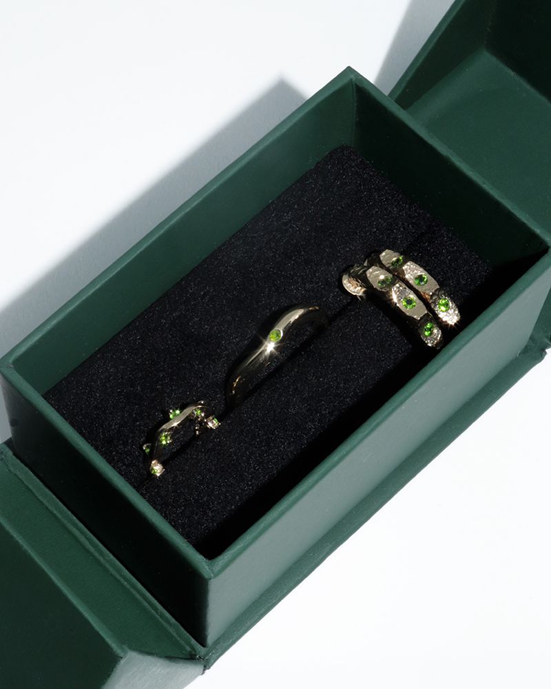 Carolin_Stone_Jewellery_geschenke_set_gold_ring_ohrringe.jpg