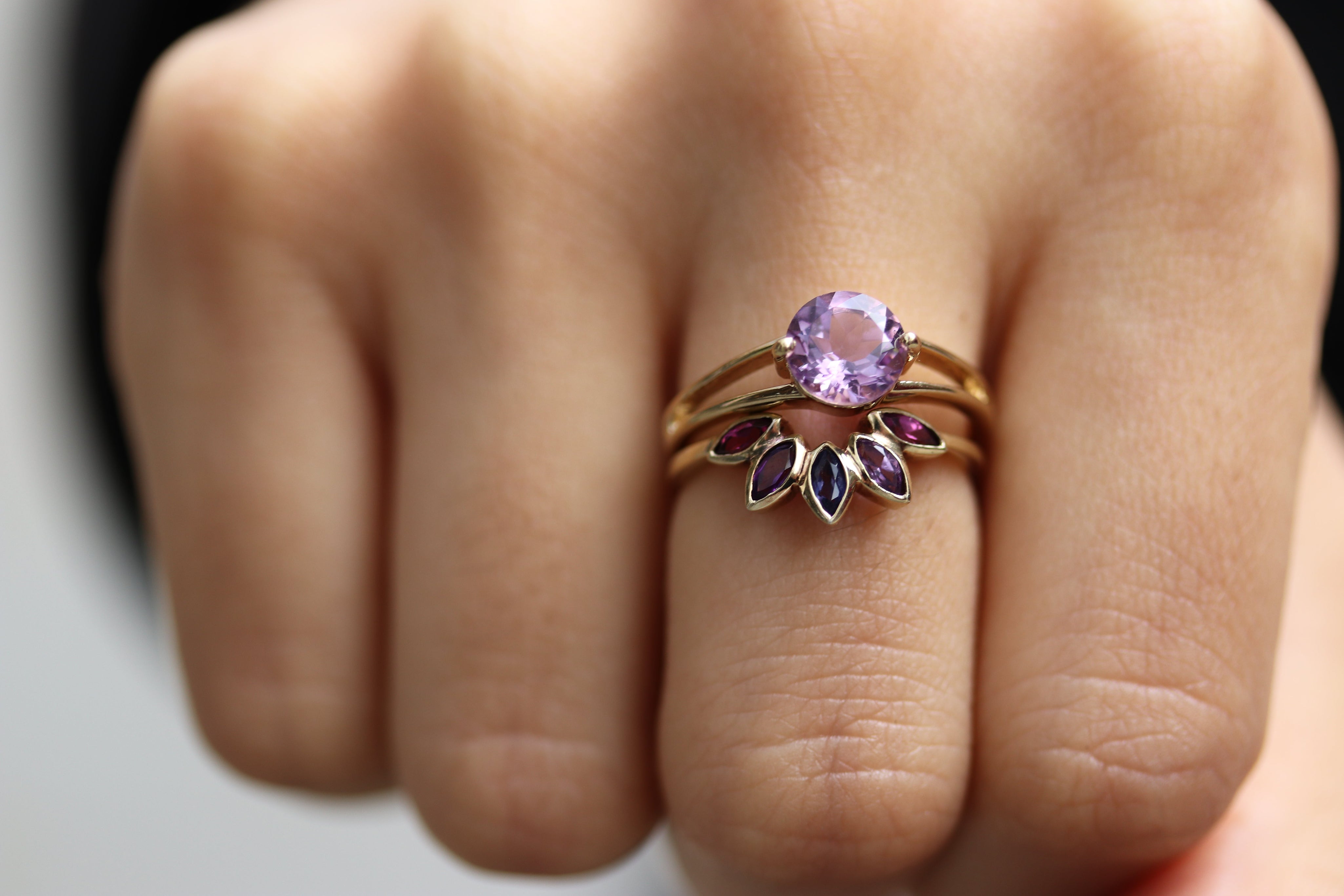 Amethyst und Affirmationen: Dein Toolkit für Mentale Klarheit und Fokus mit Edelstein-Schmuck