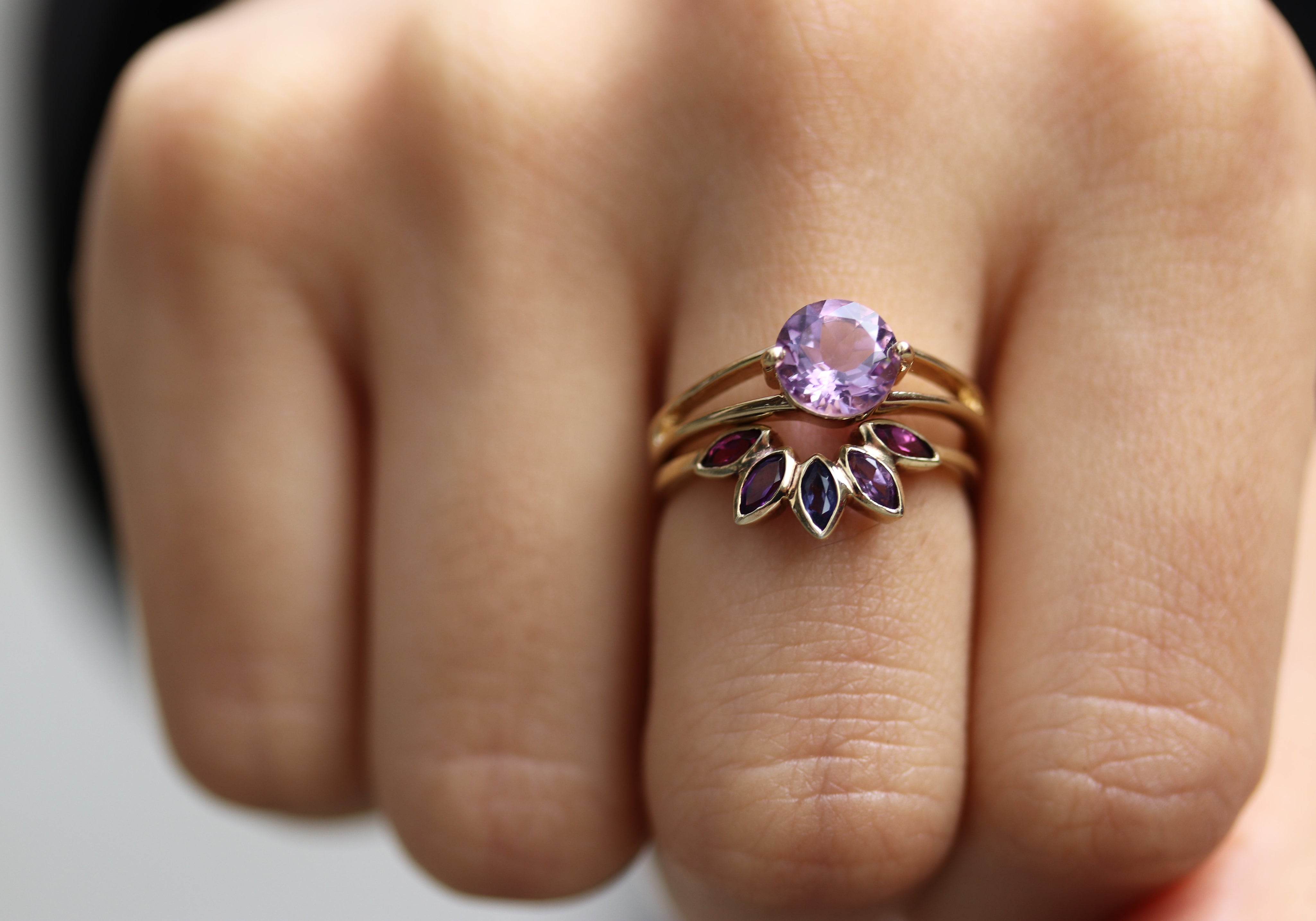 Amethyst und Affirmationen: Dein Toolkit für Mentale Klarheit und Fokus mit Edelstein-Schmuck