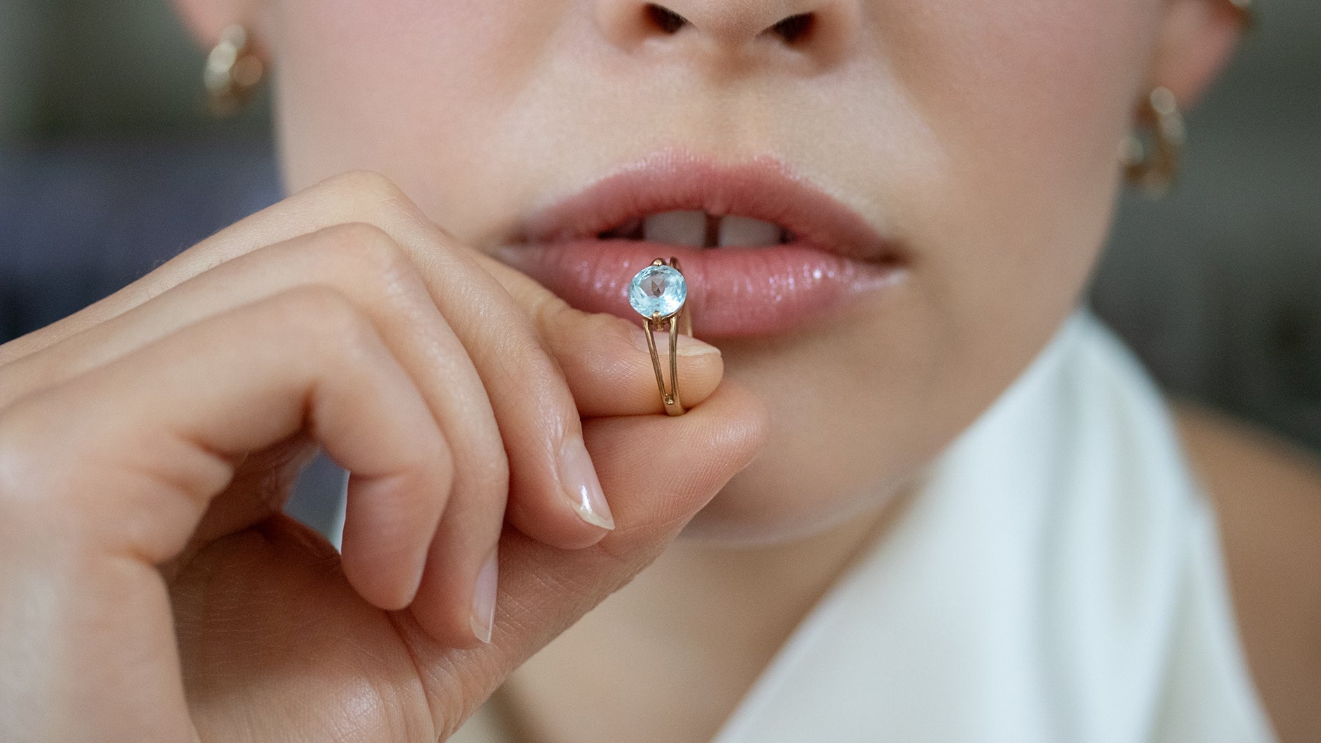 Warum Kommunikation das bedeutungsvollste Valentinstagsgeschenk ist – und wofür Blauer Topas steht