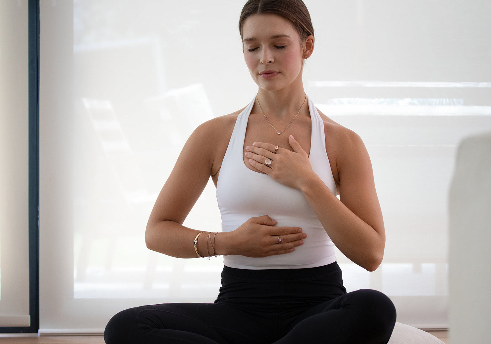 Meditieren mit Rosenquarz und Amethyst – ein sanfter Start ins neue Jahr