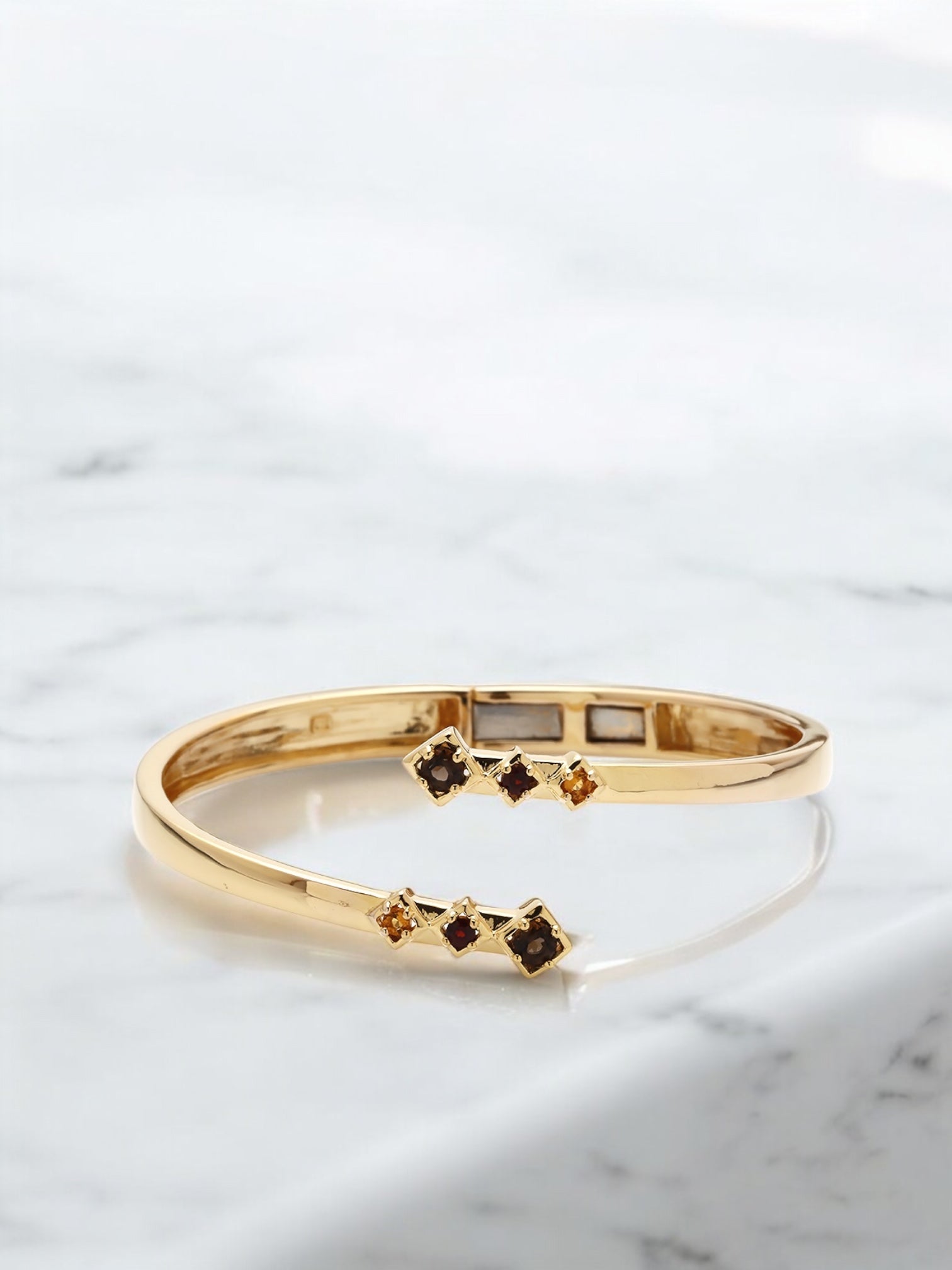 Carolin_Stone_Jewellery_Charming_Bracelet-Photoroom-2.jpg