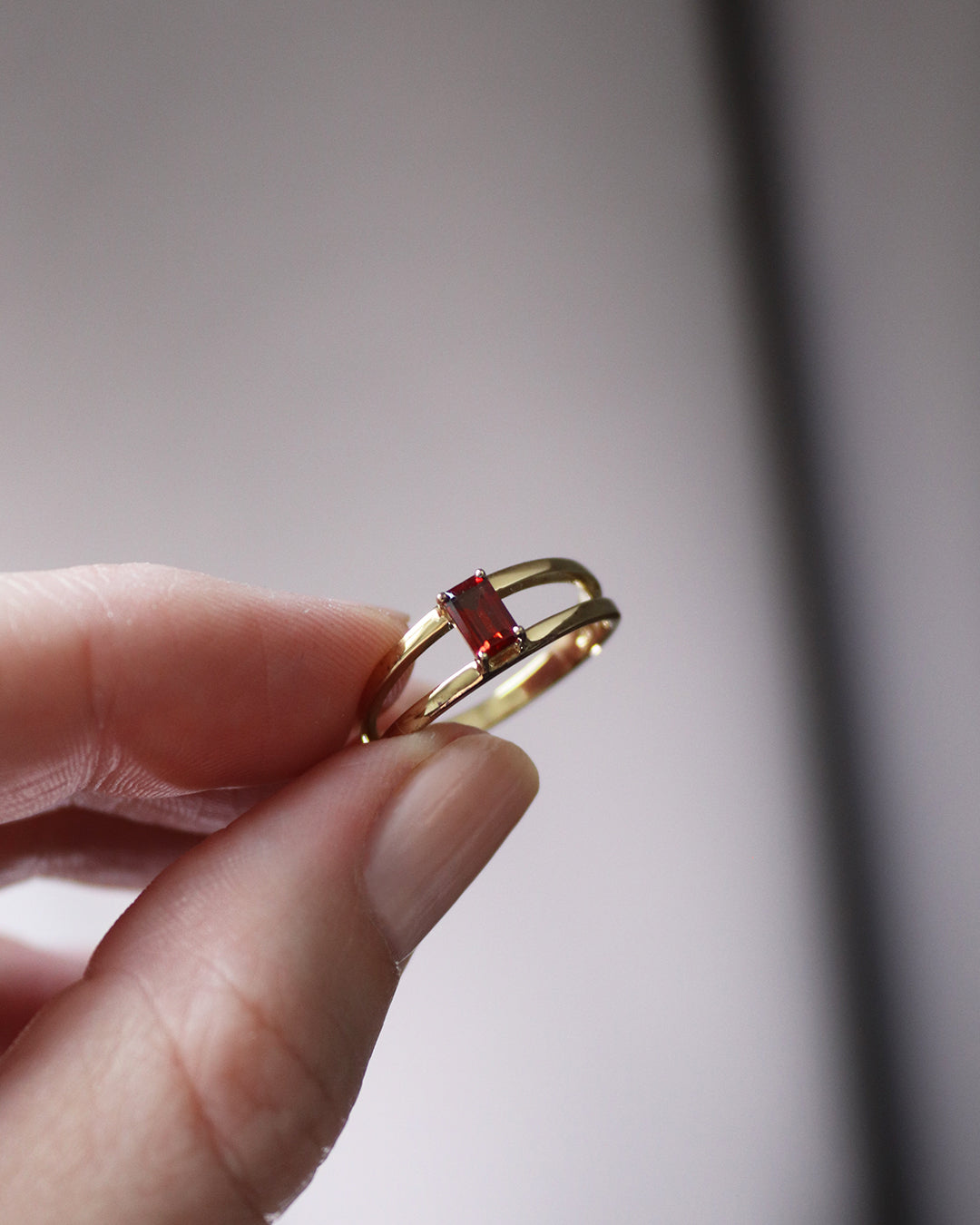 Roter Granat Edelstein Ring Gold - Imaginative Ring - Edelsteinschmuck gold