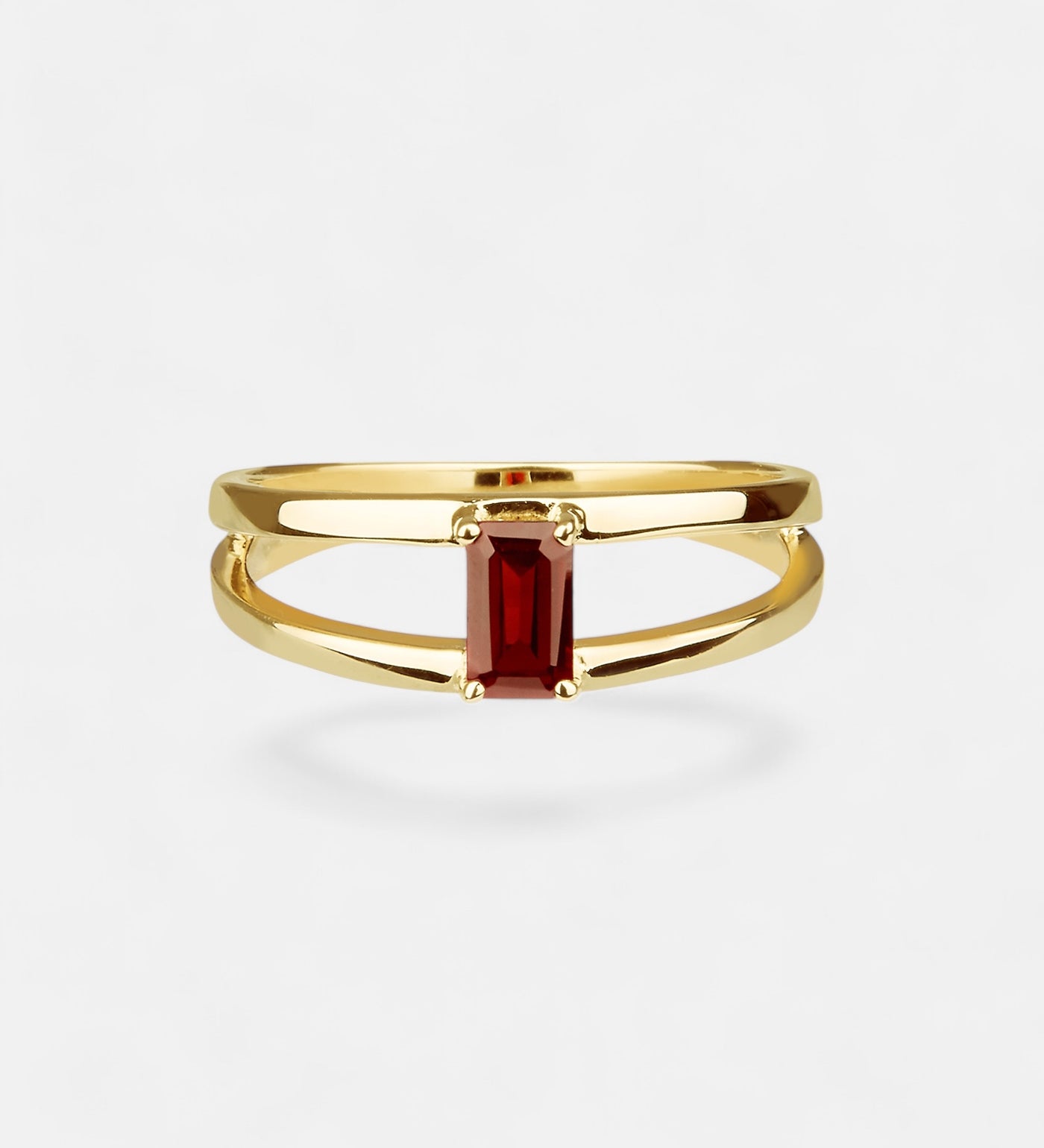 Carolin_Stone_Jewellery_Charming_Imaginative_Ring_Gold_main.jpg