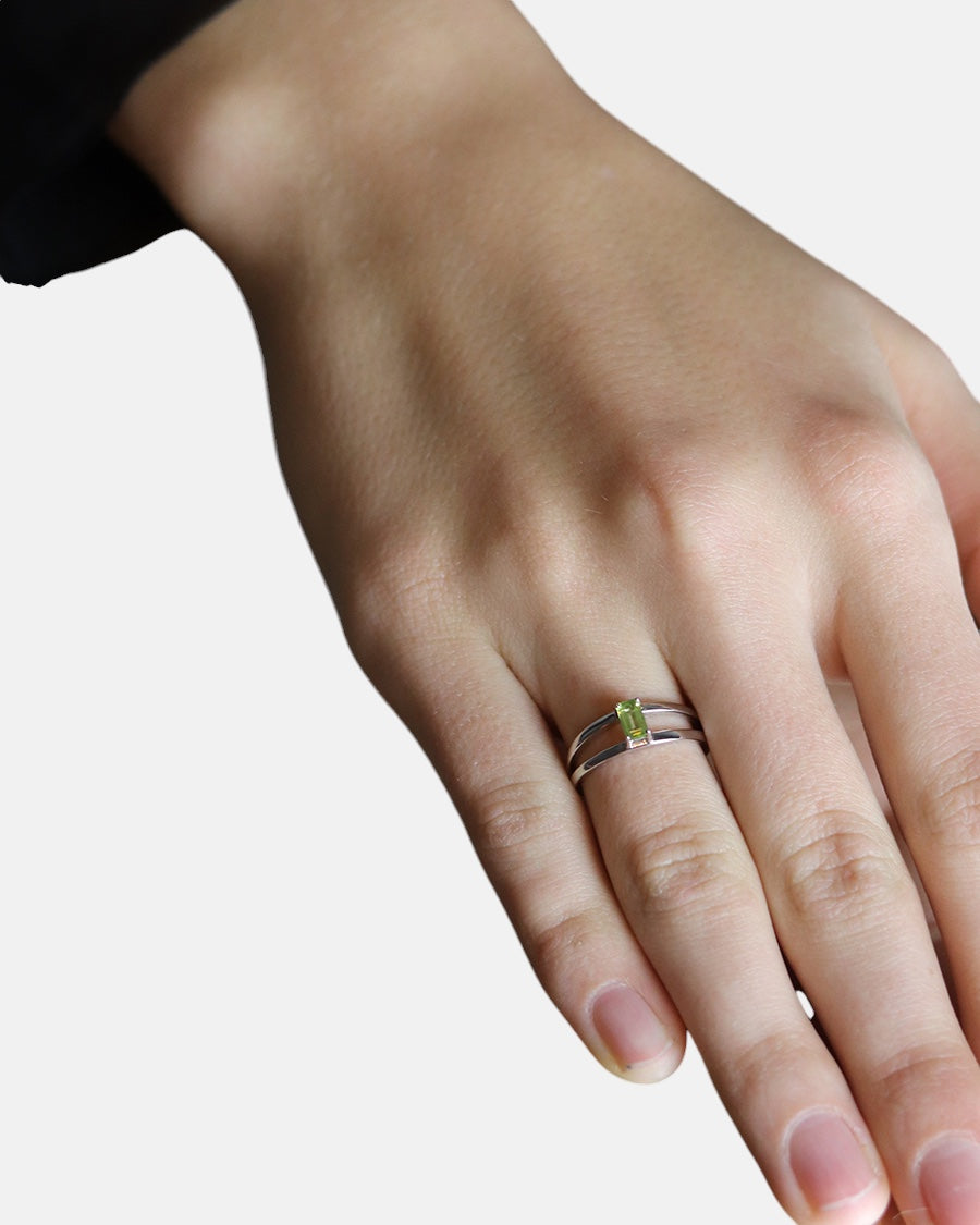 Imaginative Ring Peridot Silber