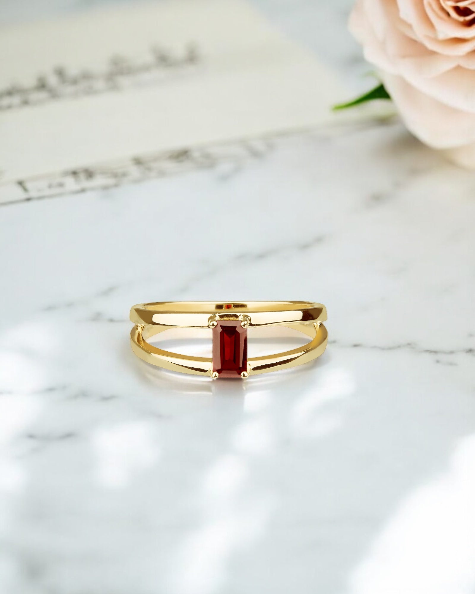 Carolin_Stone_Jewellery_Charming_Positivity_Ring_Mothers_Day-Photoroom-5.jpg