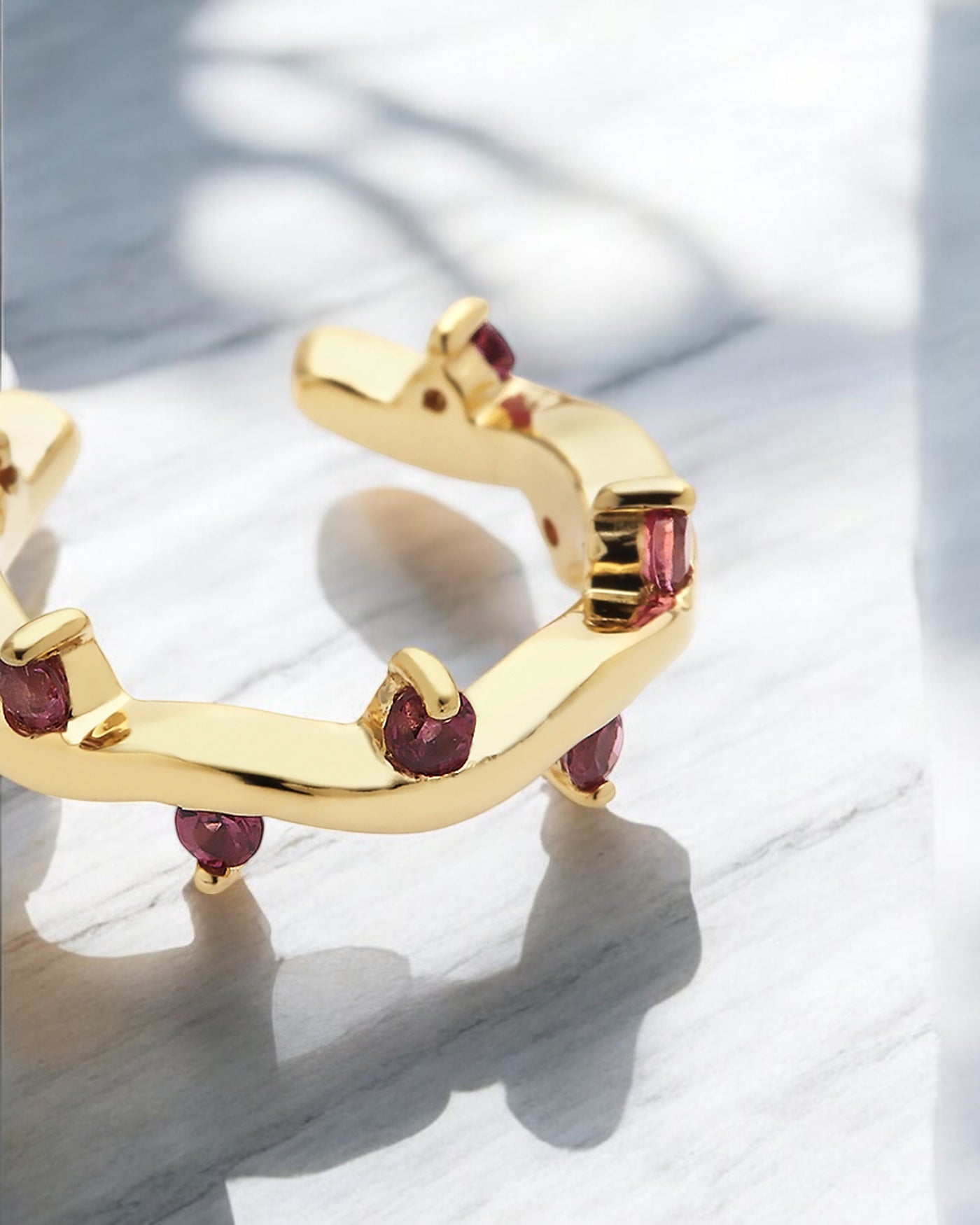 Cit'azone pink - Ear cuff Rhodolith Gold