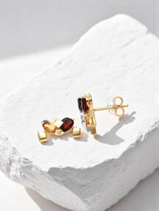 Daring Little Stud Earrings Garnet Gold