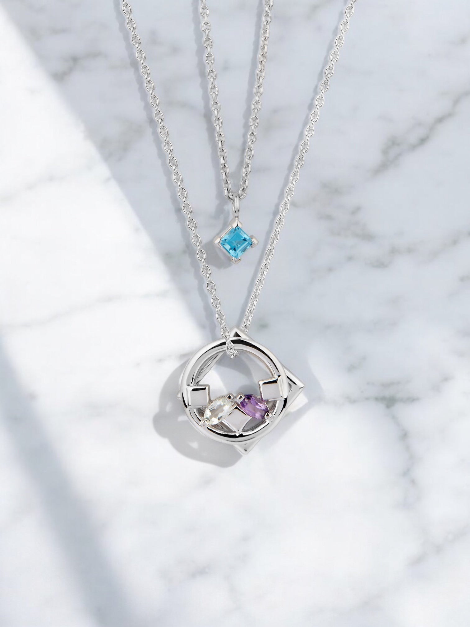 Carolin_Stone_Jewellery_Daring_Necklace_Silver_marble_banner-Photoroom.jpg