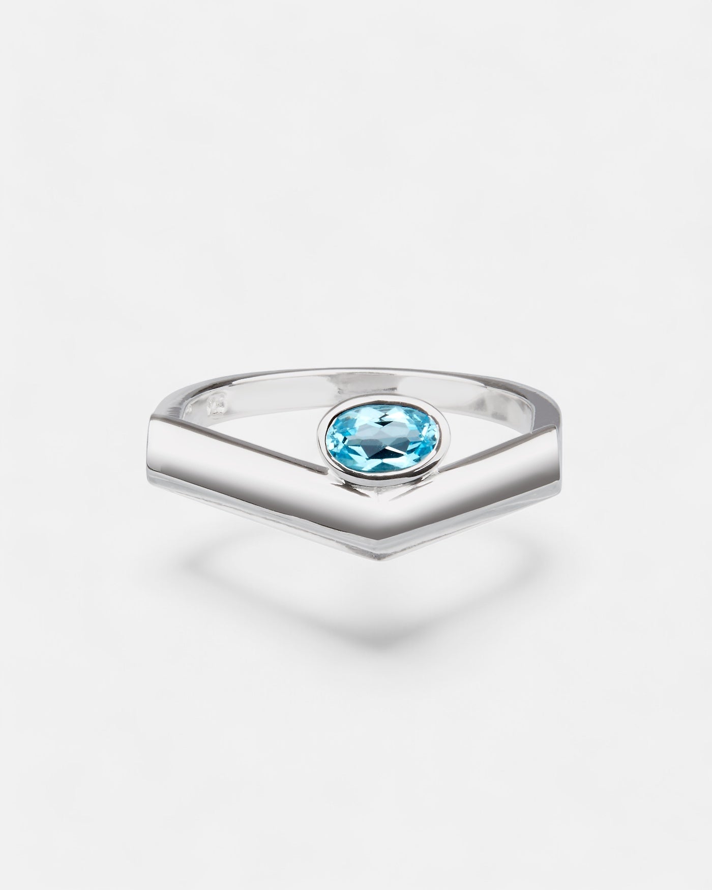 Pioneering Ring Topaz Silver