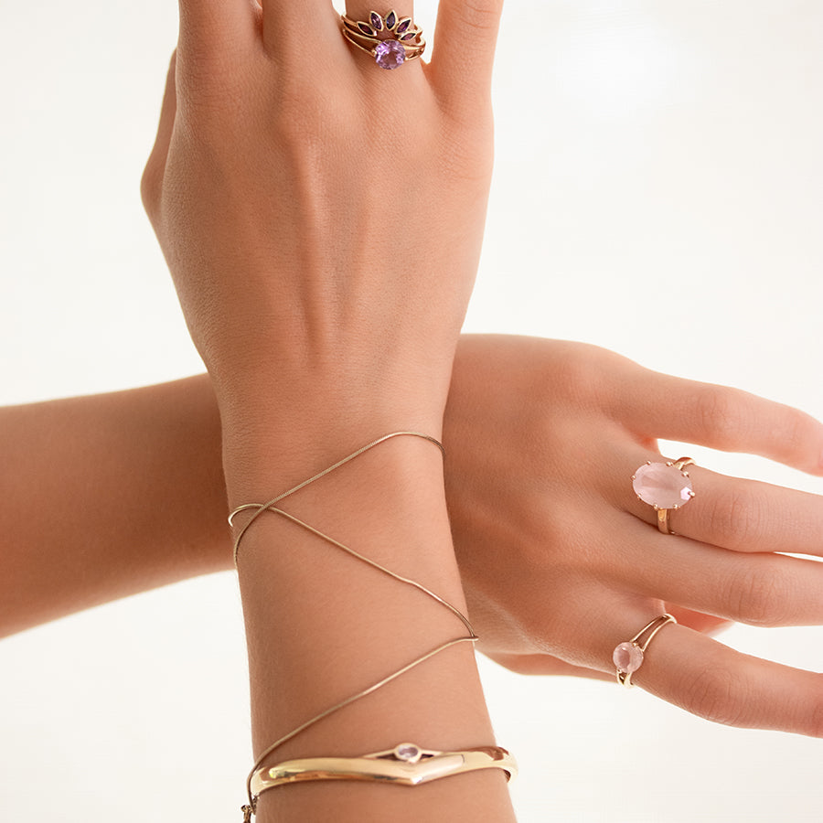 Carolin_Stone_Jewellery_Rose_Quartz_and_Amethyst_Jewellery_wbesititesizebanner_094f4a0e-81ef-4d96-8b41-5499ea2aba5d.jpg