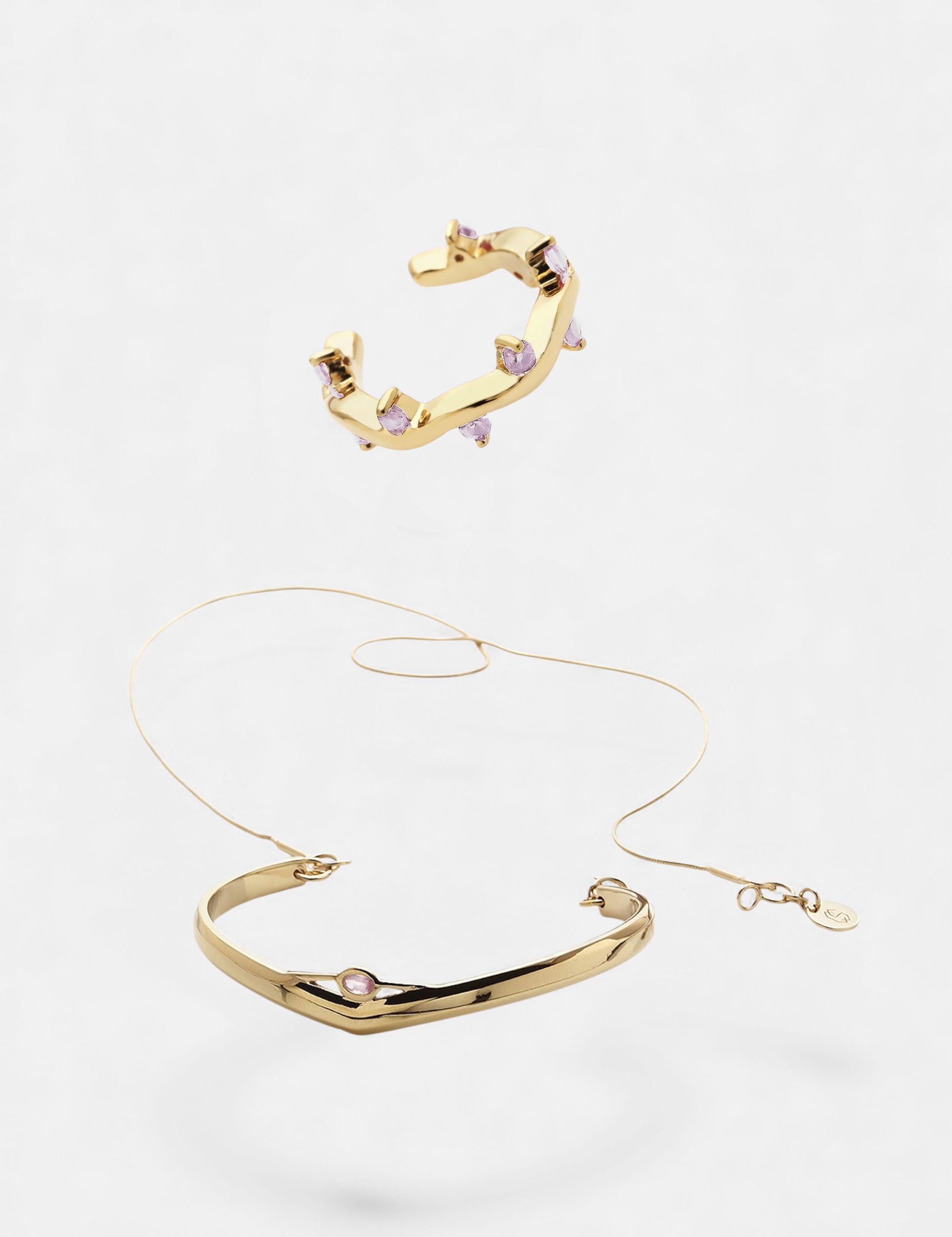 Carolin_Stone_Jewellery_Unlimited_Love_Armreif_Rosenquarz_Earcuff_Gold_Set.jpg