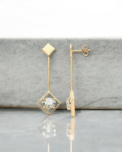 Sparkling earrings green amethyst gold