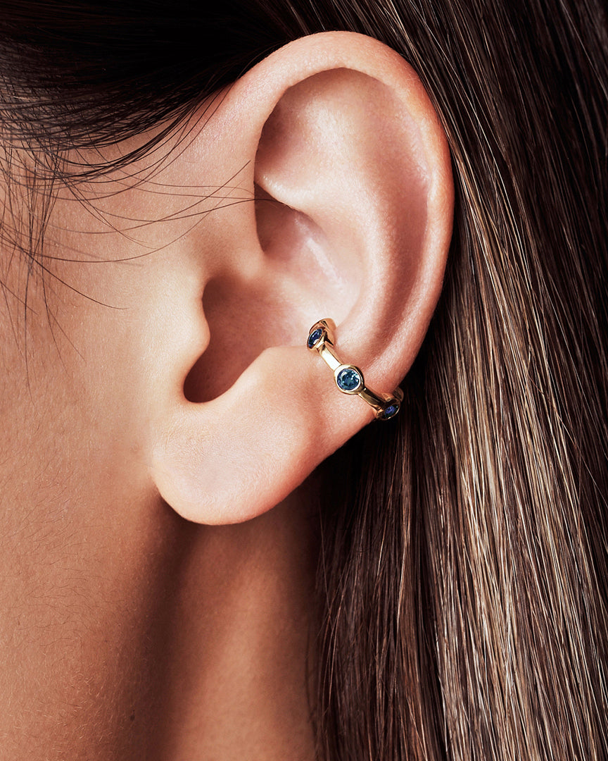 Citygirl_Rhodolite_Earcuff_on_Olivia_45_London_Topaz.jpg