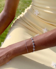Embrace Me Armband Topas Silber