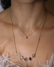 Charming Necklace Garnet Gold