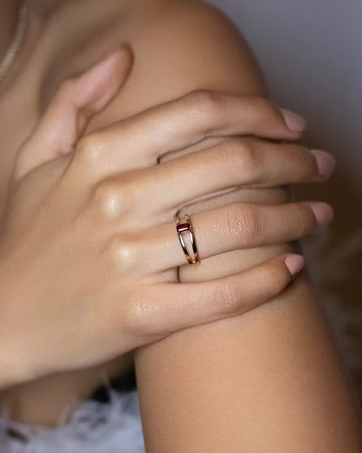Roter Granat Edelstein Ring Gold - Imaginative Ring - Edelsteinschmuck gold