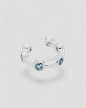 Citygirl blau - Ear cuff Topas Silber